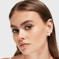 DUA PEARL STUDS