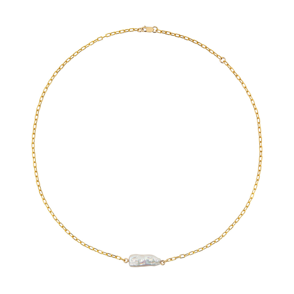 CORALIA LONG BAROQUE PEARL NECKLACE