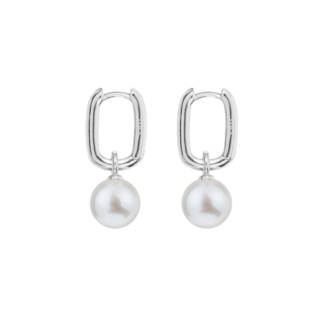 AETIA PEARL HOOP EARRINGS - MEDIUM