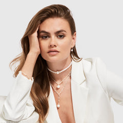 AETIS PEARL HOOP EARRINGS - MEDIUM