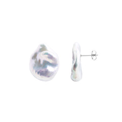 PLUVIA WHITE PEARL EARRINGS