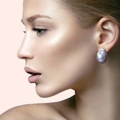 NEBULA LIGHT GREY PEARL EARRINGS