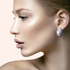 NEBULA LIGHT GREY PEARL EARRINGS